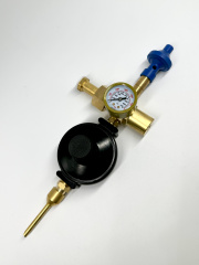 Насадка с манометром,нажимным клапаном гелий/воздух 60/40 и отсечным клапаном плавного нажатия, 1 шт.